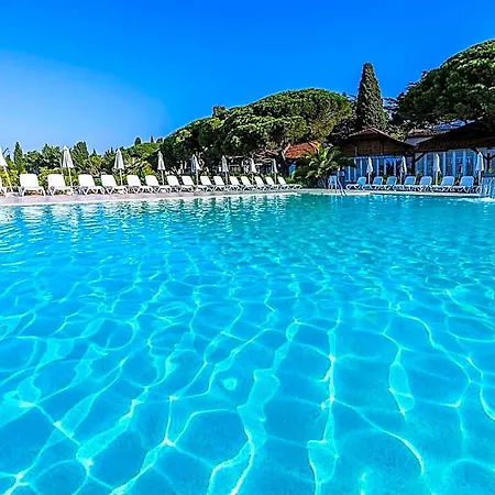 Boutique Materada 4*